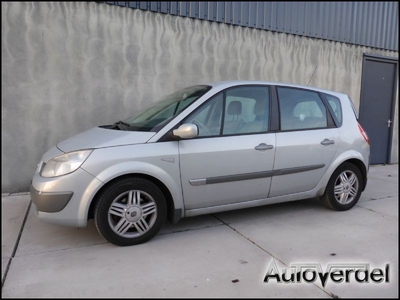 Renault Scenic Scénic 2.0-16V Privilège Luxe (2003)