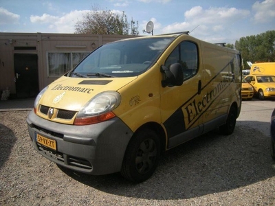 Renault Trafic 1.9 dCi L1 H1 motor defect !!!