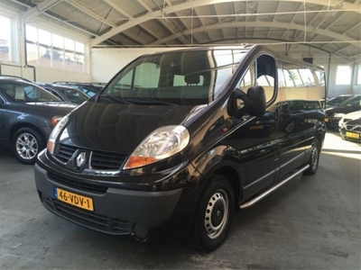 Renault Trafic 2.0 dCi T29 L2H1 DC (bj 2007)