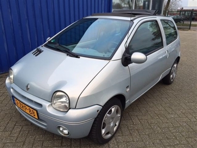 Renault Twingo 1.2-16V Dynamique CABRIO (bj 2004)