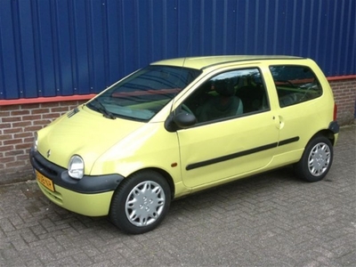 Renault Twingo 1.2 Emotion met nw apk en 213.000km