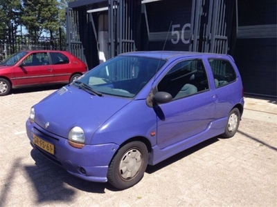 Renault Twingo 1.2 met boekjes ,2 sleutes (bj 1993)