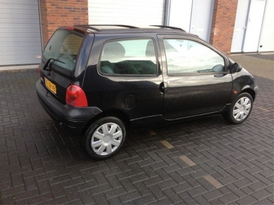 Renault Twingo Renault Twingo 1.2 Helios Bij 2002