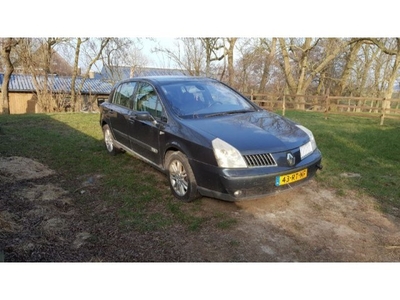 Renault VelSatis Vel Satis 2.2 dCi Privilége (bj 2002)