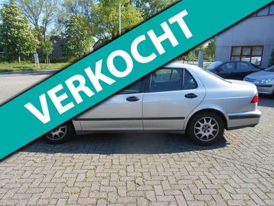 Saab 9-5 2.3t SE AUTOMAAT EN LEER