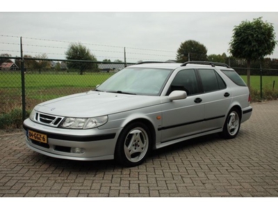 Saab 9-5 HANDBAK ESTATE 2.3 TURBO AERO (bj 2000)