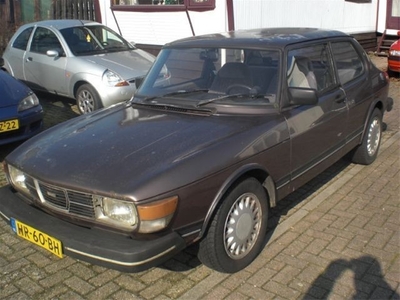 Saab 900 klassieker (bj 1982)