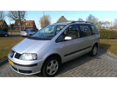 Seat Alhambra 2.0 Reference