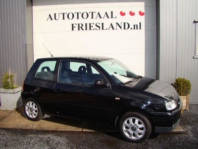 Seat Arosa 1.4 16v Sport 100 pk ,Airco,Nwe apk ,€2295 !