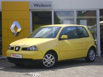 Seat Arosa 1.4i Signo / LM Velgen 14'' / Radio/CD