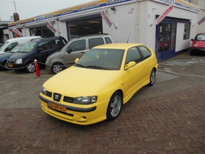 Seat Cordoba 1.8-20V Turbo Cupra (bj 2001)