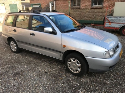 Seat Cordoba Vario 1.4i SE (1999)