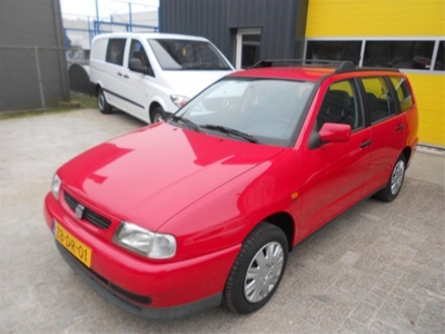 Seat Cordoba Vario 1.6I SE INRUIL MOGELIJK (bj 1999)