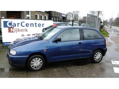 Seat Ibiza 1.6i SE nieuw apk 12-2015 (bj 1998)