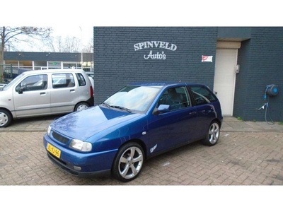 Seat Ibiza 1.6i SXE Nette auto, Elek Ramen