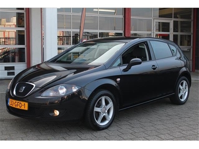 Seat Leon 1.4 TSI 125PK BUSINESS LINE NAVI / PDC (bj 2008)