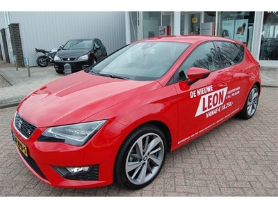 Seat Leon 1.4 Tsi 140pk FR, LED, Navi, Titaniumpakket, etc.