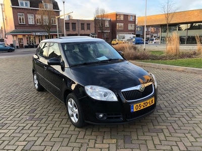 Skoda Fabia 1.6 elegance tt aut (2008)