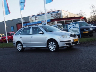 Skoda Fabia Combi 1.4-16V Spirit+