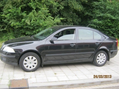 Skoda Octavia 1.6 ambiente