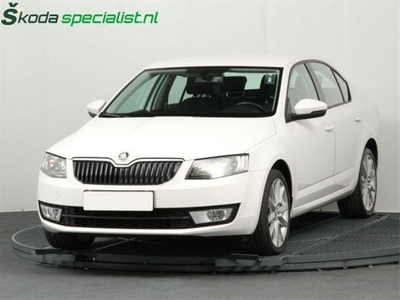 Skoda Octavia 1.6TDI Greentech Cruise/ ECC/ Lichtmetaal