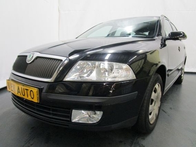 Skoda Octavia Combi 1.6 Ambiente Airco Trekhaak 1e eigenaar!