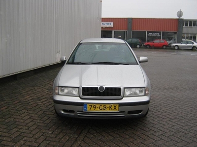 Skoda Octavia Combi 1.8 T Laurin & Klement