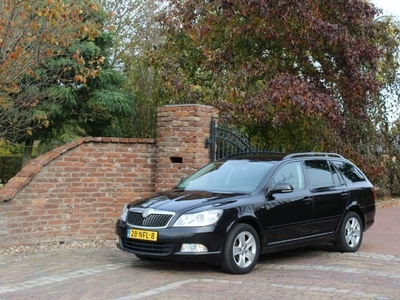 Skoda Octavia Combi 1.8 TSI Elegance Automaat (2010)