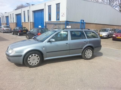 Skoda Octavia Combi 1.9 TDI Comfort automaat airco!!!!!