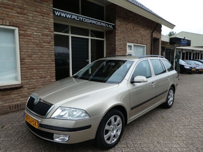 Skoda Octavia Combi 1.9 TDI Elegance dealer onderhouden