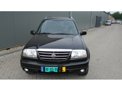 Suzuki Grand Vitara 2.5 V6 FreeStyle-3 (bj 2004, automaat)