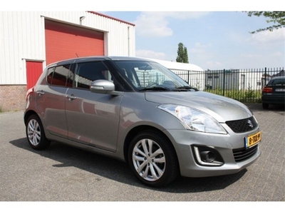 Suzuki Swift 1.2 exclusive stop start system (bj 2014)