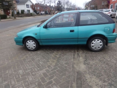 Suzuki Swift 1.3 cool aut (bj 1995)