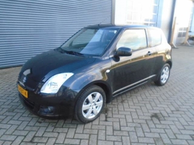 Suzuki Swift 1.3 Exclusive Automaat.Airco. 49.000 KM