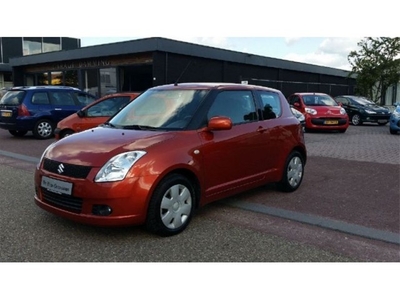 Suzuki Swift AIRCO , EL PAKKET , 59.000 KM , NW STAAT