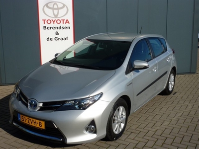 Toyota Auris 1.8 Hybrid Aspiration Navi (bj 2013)