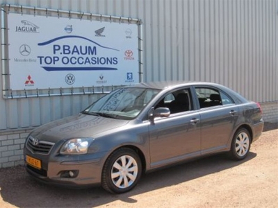 Toyota AVENSIS 2.0 D4D LUNEA SOLL ZONDAG 15 SEP