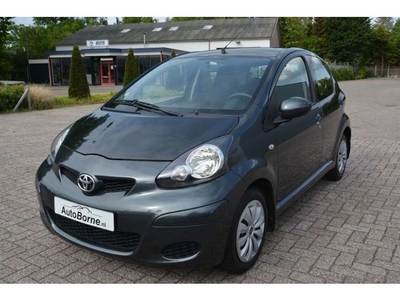 Toyota Aygo 1.0-12V Access 2010