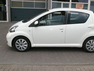 Toyota Aygo 1.0-12V Comfort Navigator 5 DRS AIRCO (2012)