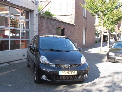 Toyota Aygo 1.0-12V Dynamic Navigator