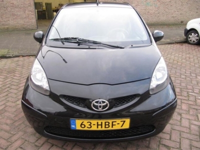 Toyota aygo 1.0 12v VVT-i 5-DRS Comfort met airco onderhouds