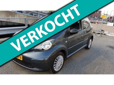 Toyota Aygo 1.0/AIRCO/Elektra pakket/Nw Apk/Garantie!!!