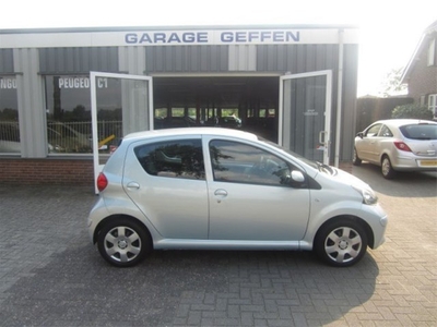 Toyota Aygo 1.0 plus.5 DRS.Elec-pakket,Abs (bj 2006)