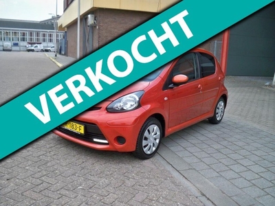 Toyota Aygo 1.0 VVT-i Comfort Orange KM28483