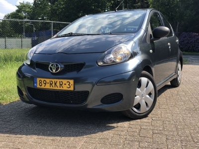 Toyota Aygo Verkocht!!!!!!!! (bj 2011)