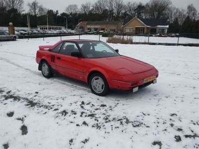 Toyota MR2 Coup 16 (bj 1985)