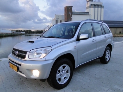 Toyota RAV4 2.0 D4-D Luna 5drs (bj 2005)