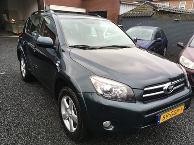 Toyota RAV4 2.2 D-CAT Linea Sol (2008)