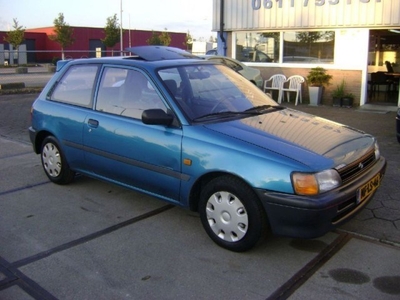 Toyota Starlet 1.3 XLi (bj 1995)