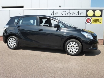 Toyota Verso 1.8 VVT-i Aspiration 7p. navi (bj 2010)